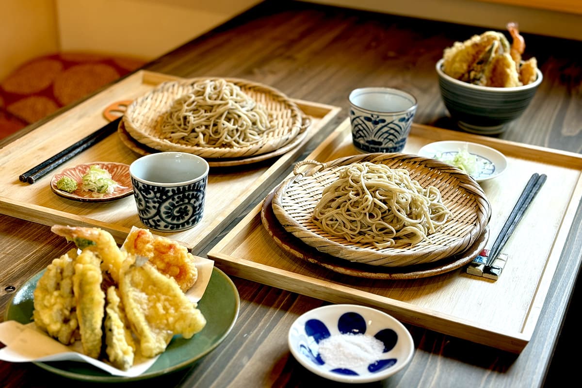 蕎麦呑み しおや