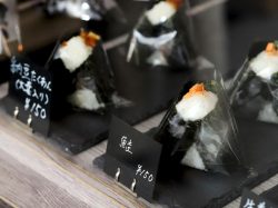 スタイリッシュなおにぎり専門店「RAN」 甲府市上石田の草津温泉前に登場！  2021年2月11日OPEN