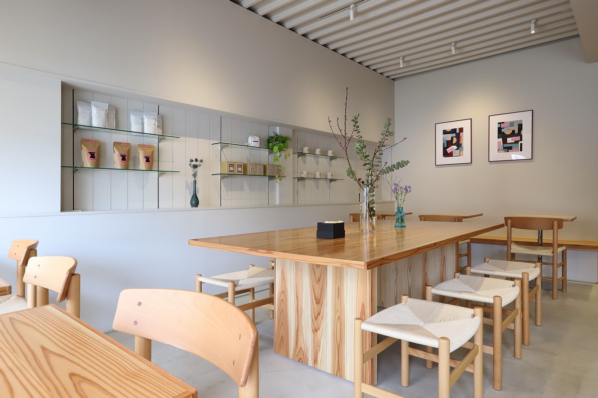 FUUTO COFFEE AND BAKE SHOP 内観