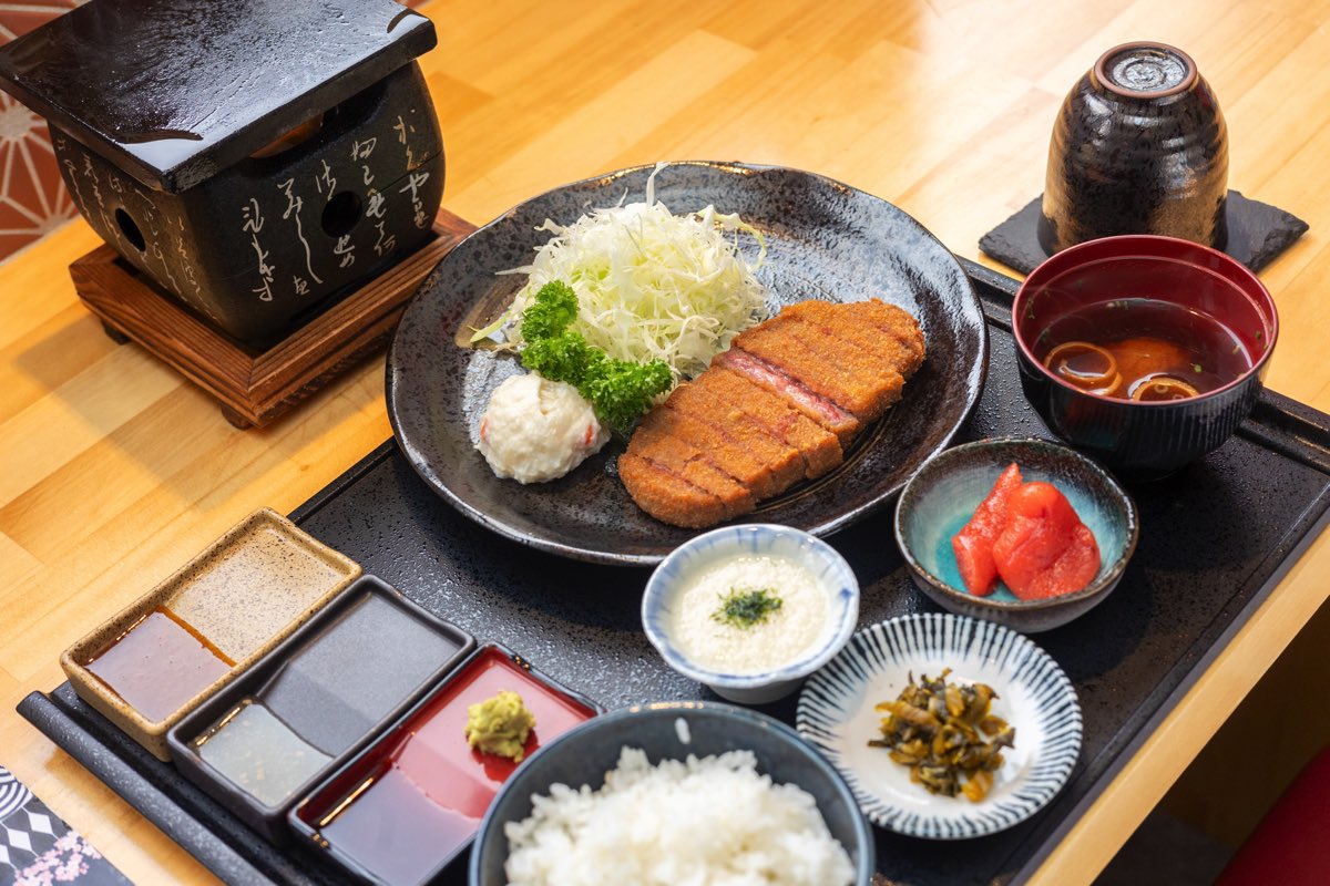 牛かつ専門店 甲州家