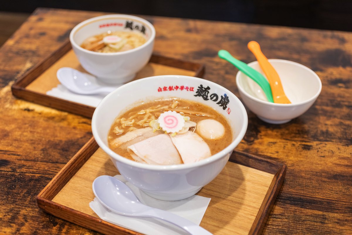 子連れランチ フードコート・大衆系 自家製中華そば 麺の虜