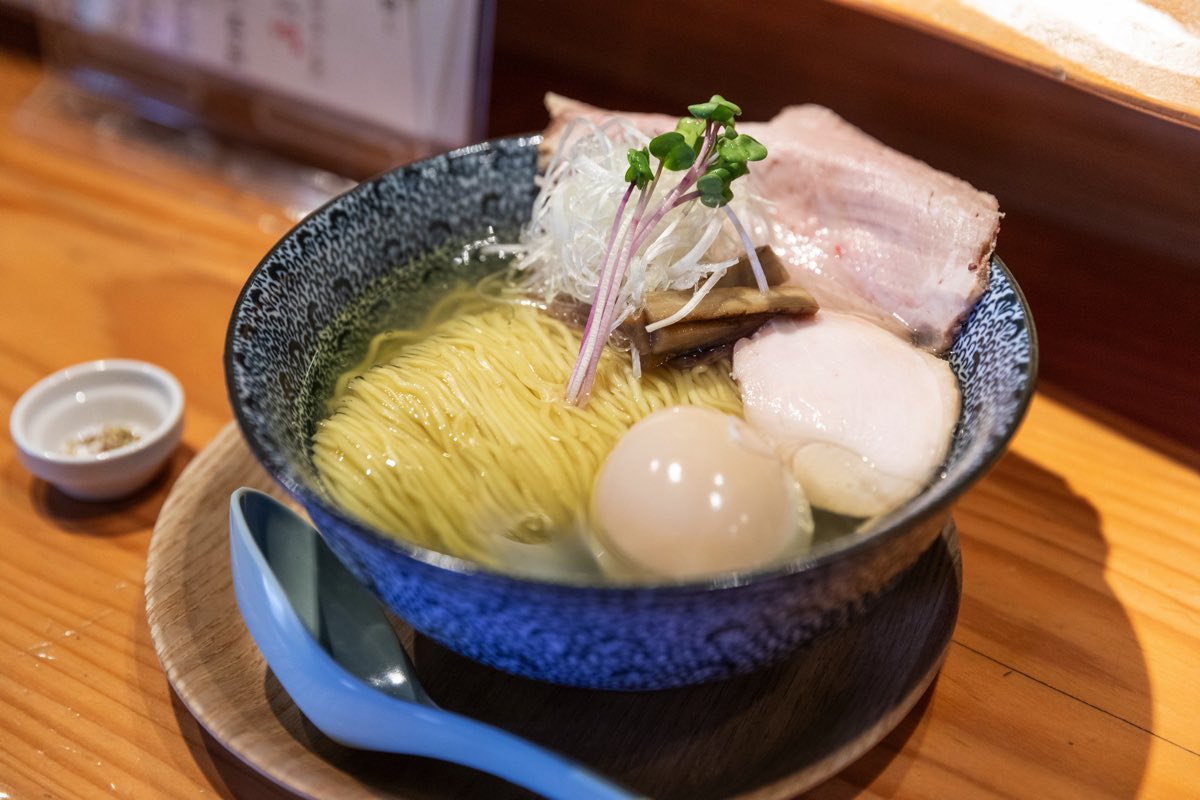 鶏出汁中華そば 琥寛流（はかり）