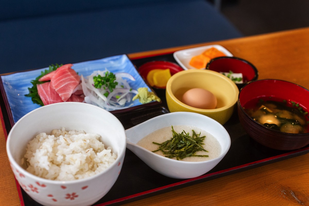 はん処 ゆずりはらの料理