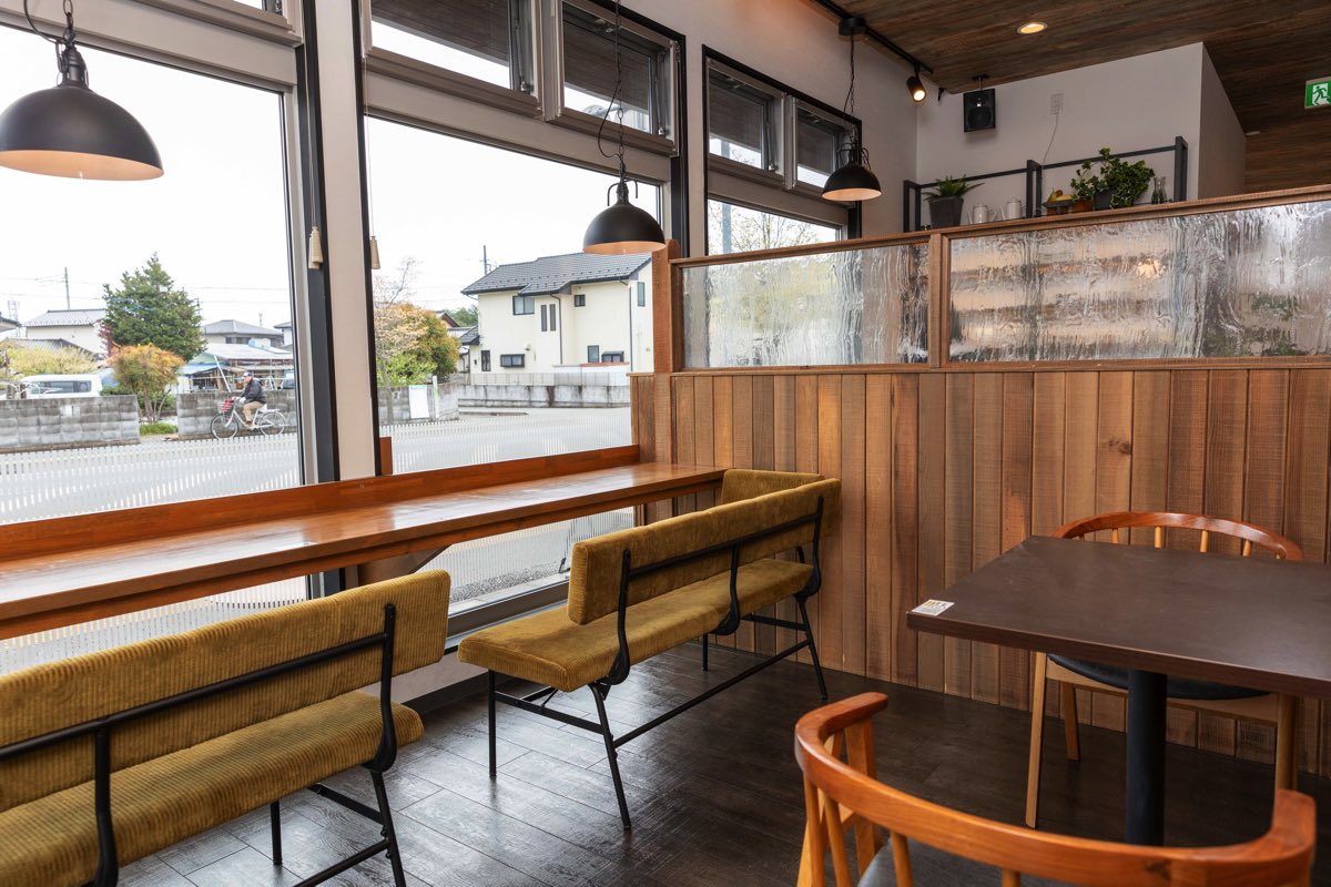 SAKImoto bakery and cafe 甲府昭和店