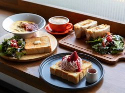 【SAKImoto bakery and cafe 甲府昭和店 / 昭和町】パン職人が手がけるランチが自慢のベーカリカフェ2025年4月12日オープン