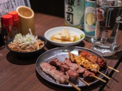四文屋 花小路店
